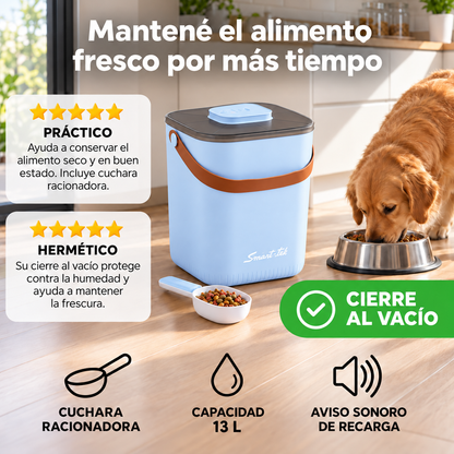 Contenedor Hermético de Alimento para Mascotas, con bomba de sellado al vacío - Celeste